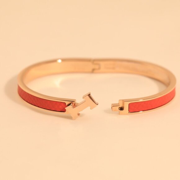 Hermes bracelet✅✅✅ - Picture 1 of 7